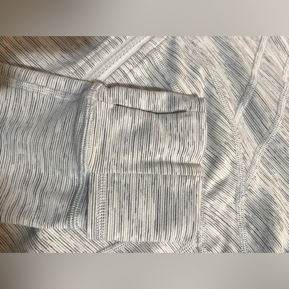 Lululemon Wee Are From Space Nimbus Define Jacket - Picture 4 of 8